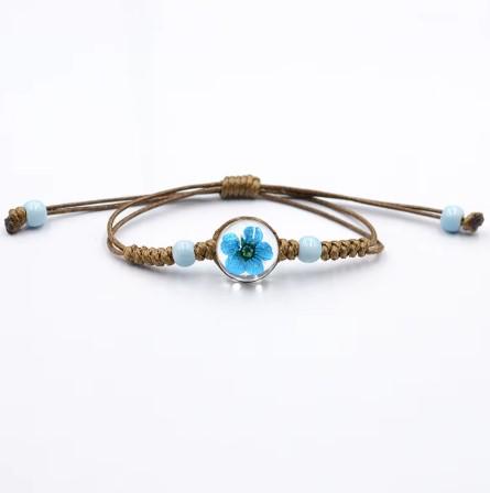 Handmade Real Flower Bracelet  Pressed Resin Charm  Adjustable Macrame  Dried Flower Jewelry