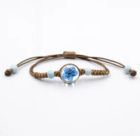 Handmade Real Flower Bracelet  Pressed Resin Charm  Adjustable Macrame  Dried Flower Jewelry