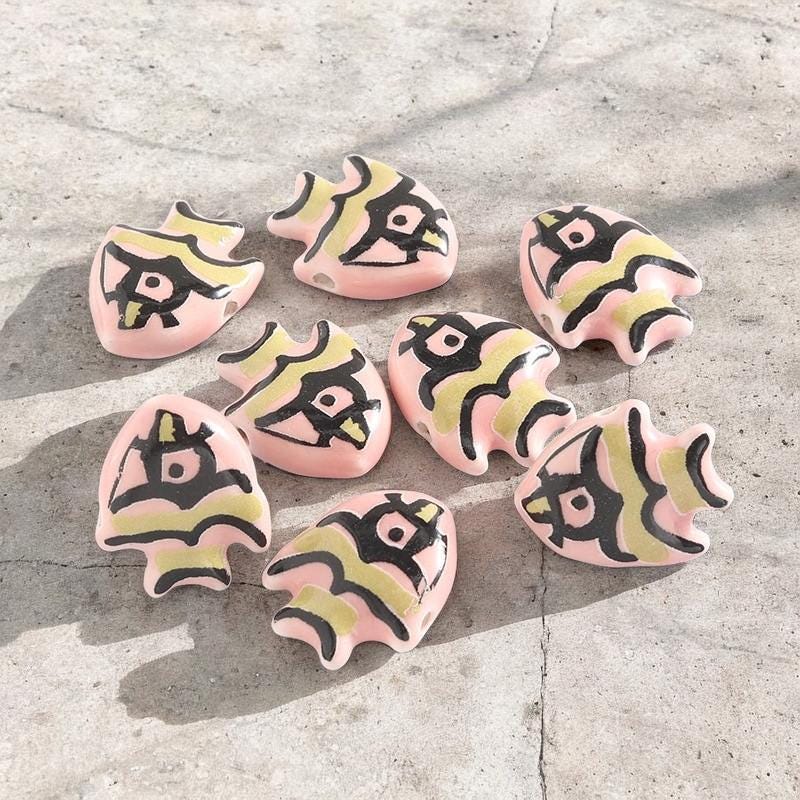 Colorful Ceramic Fish Beads 21.2mmx17.3mm 7.2mm thick
