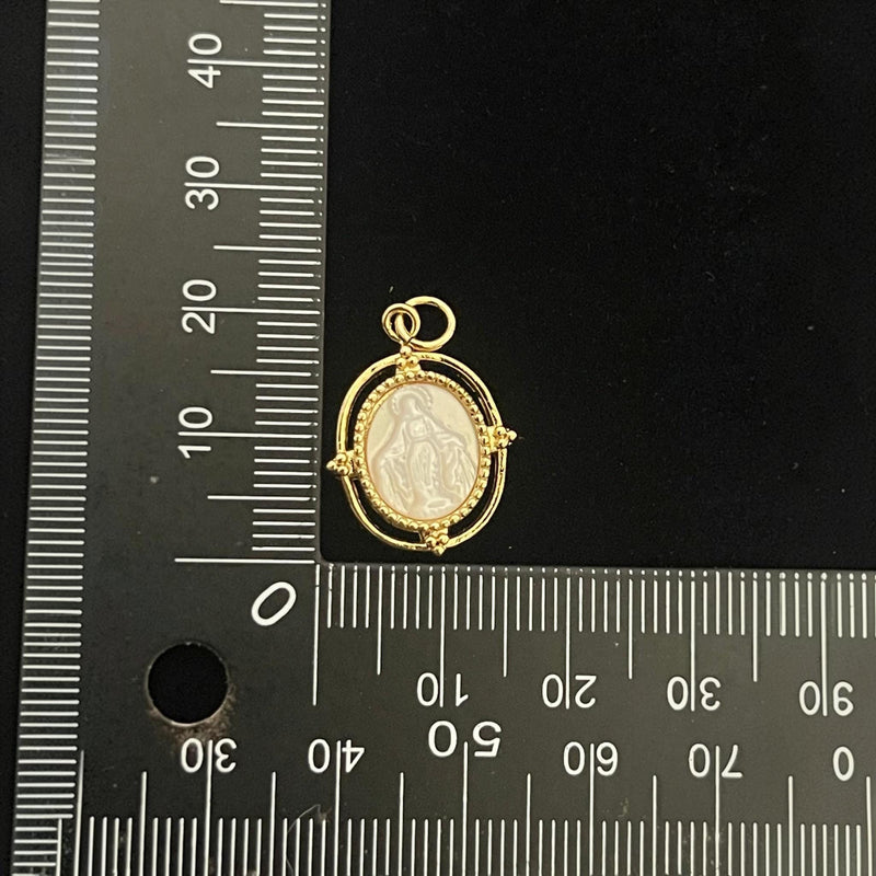 Natural Shell Virgin Mary Pendant, Gold Pearl Religious Charm, Mother of Pearl Catholic Medal, Spiritual Jewelry Pendant
