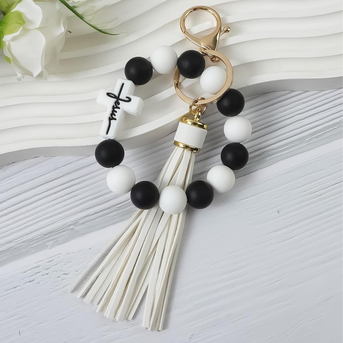 Christian Cross Beaded Wristlet Keychain, Faith Tassel Keychain, Jesus Cross Bracelet Key Ring, Inspirational Christian Gift,